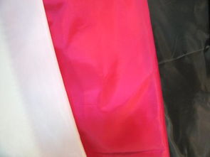 涤纶 合成纤维织物的科技与时尚融合